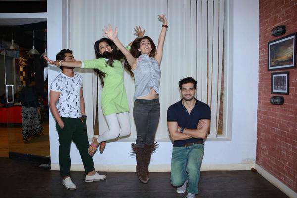 Dosti Yaariyan Manmarziyan Cast